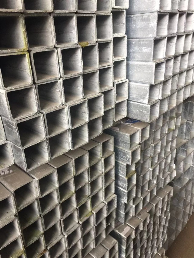 低合金 Q355B 东丽东丽东丽镀锌无缝方管 工程专用无缝东丽东丽东丽镀锌方管